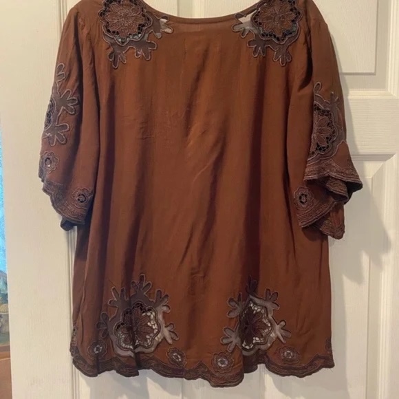 Cleobella Embroidered Blouse Large - Picture 3 of 12